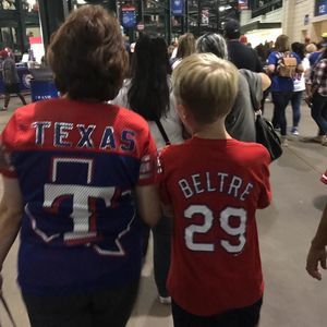 Meet your Posher, Wendy